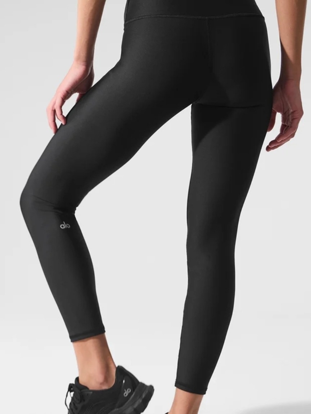 ALO Yoga Black High-Waist 7/8 Leggings - Sleek Performance Fit